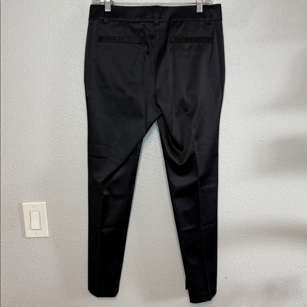 Tory Burch Women's Black Silk Pleated Tapered Dress Pants Size 6 - Picture 6 of 7